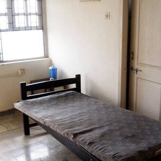 City Hotel Lodging And Boarding, Goa 2